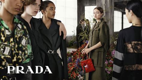 Lavorare per Prada (Milano, Lombardia): recensioni del  .